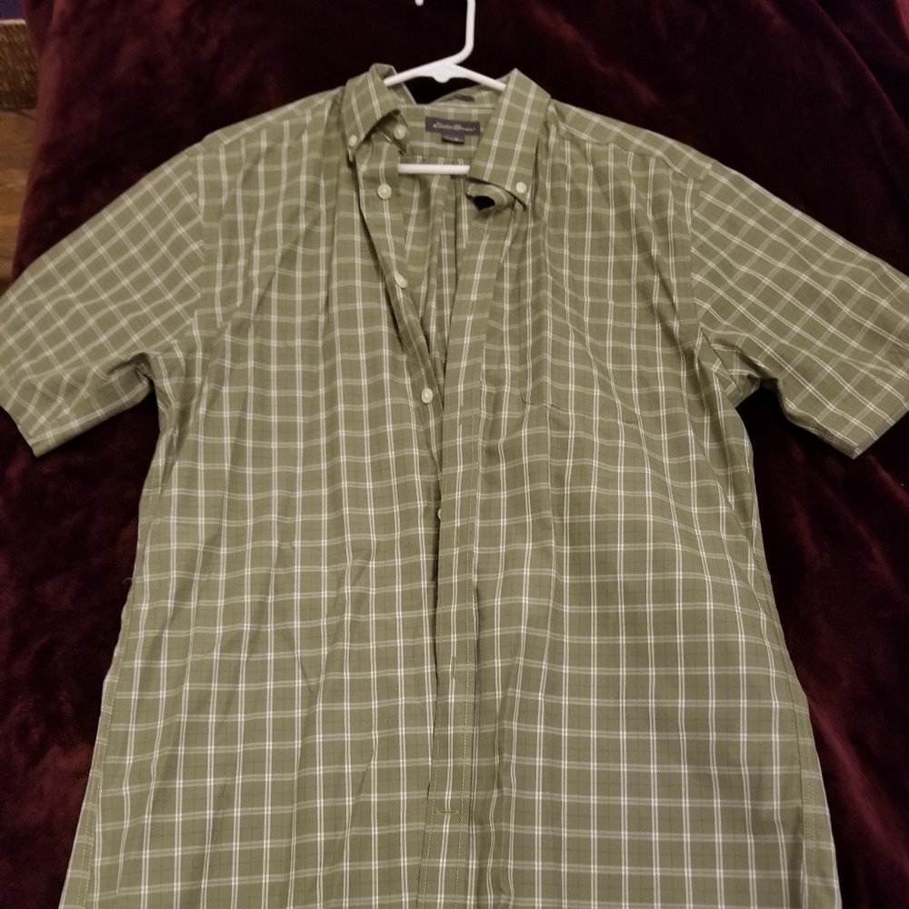 Eddie Bauer short sleeve button down